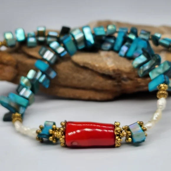 FP Ariana Ost Rare Designer Necklace Natural Coral Pearl Mother Of Pearl Stone - Picture 2 of 15